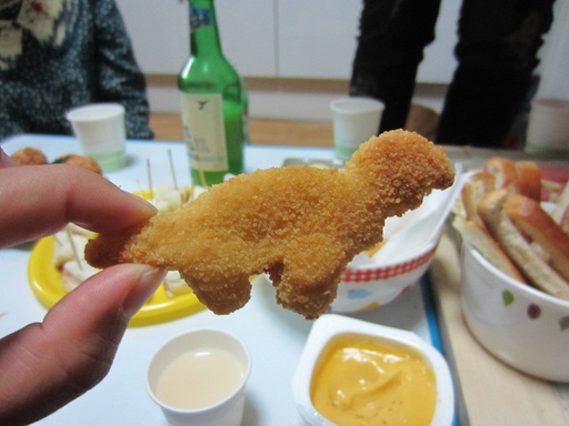 Des nuggets en forme de dinosaures