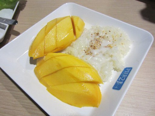 Mango Sticky Rice (mangue avec riz au lait de coco)