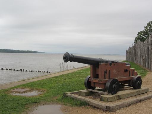 Un des canons du fort