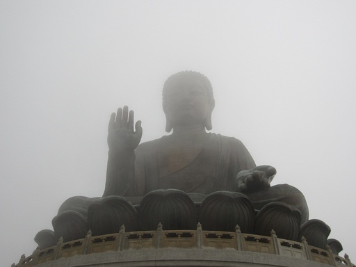 Le bouddha de Tian Tan