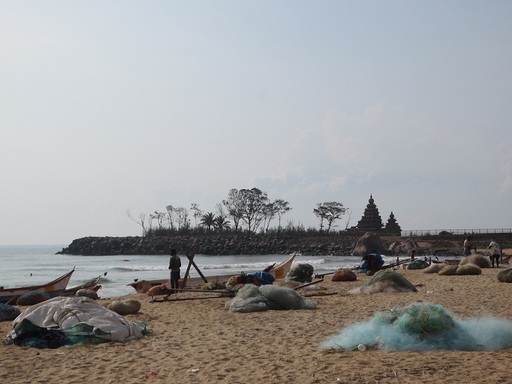 Temple du Rivage vu de la plage des pêcheurs