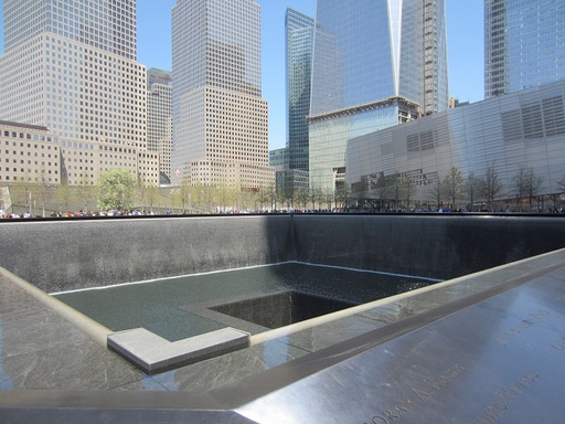 L'un des bassins du mémorial